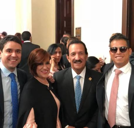 Debate político en Valledupar sobre cambios de partido y poder regional