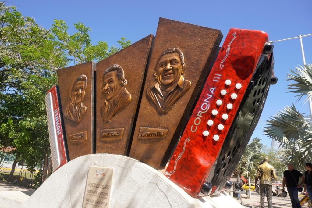 monumentos del vallenato en Valledupar