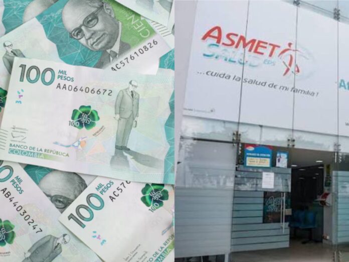 oficinas de salud con billetes colombianos al fondo