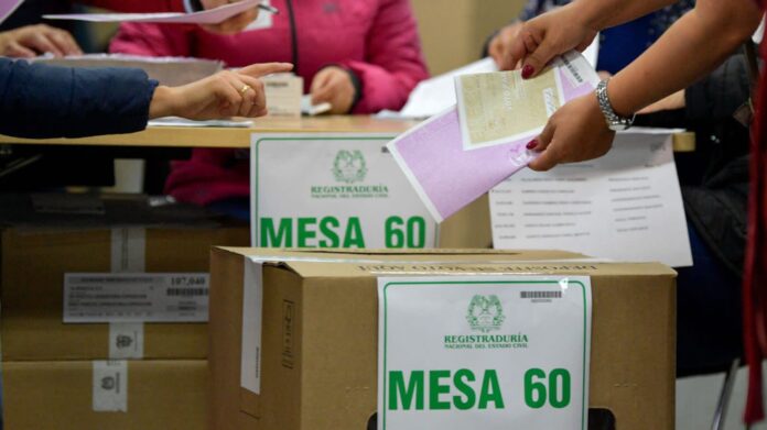 Consulta de resultados del preconteo electoral de Colombia en la página de la Registraduría