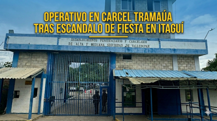 Fachada de la cárcel La Tramacúa en Valledupar con titular sobre operativo tras escándalo en Itagüí.