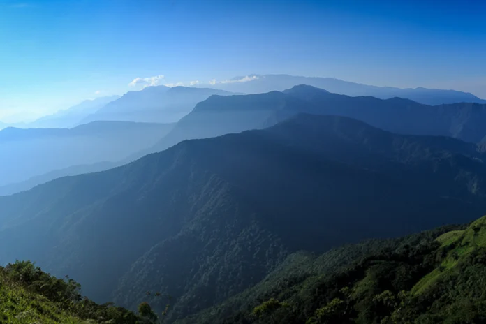 Vista panorámica de la Sierra Nevada de Santa Marta en el Cesar, zona protegida por nueva reserva ambiental
