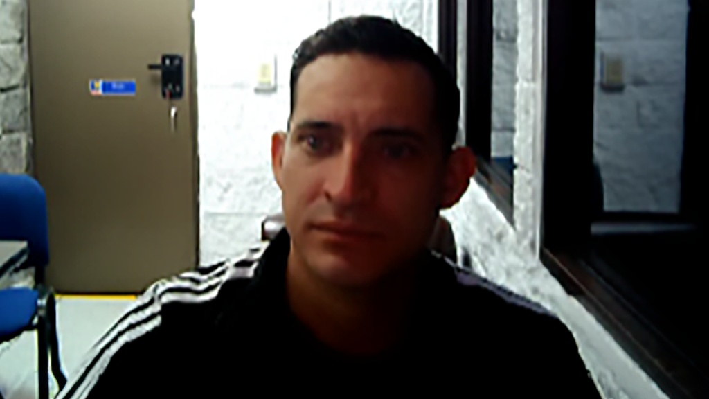 Primer plano del hombre sentenciado a 21 años de cárcel por el crimen de Miguel Uribe.