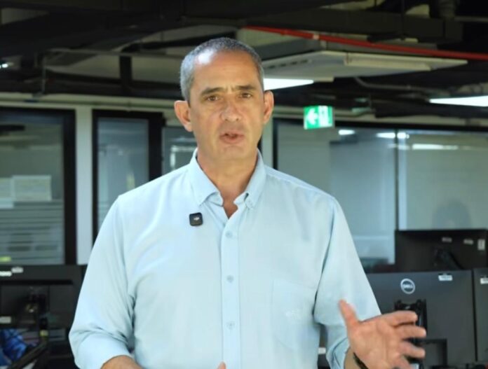 avier Lastra, gerente de Afinia, explica las causas de los cortes de energía y pide un uso racional del servicio.