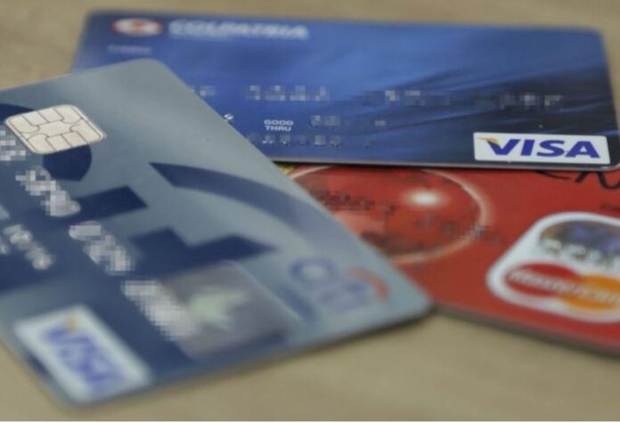 Tarjetas de crédito Visa y Mastercard sujetas a las nuevas tasas de usura en Colombia.